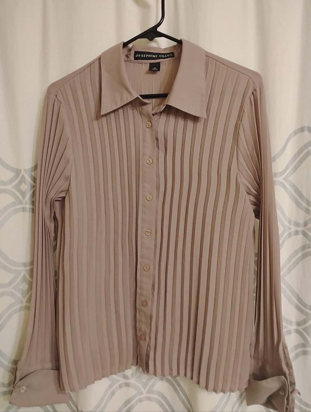 Josephine Chaus Pleated Long-Sleeve Blouse - Taupe Beige